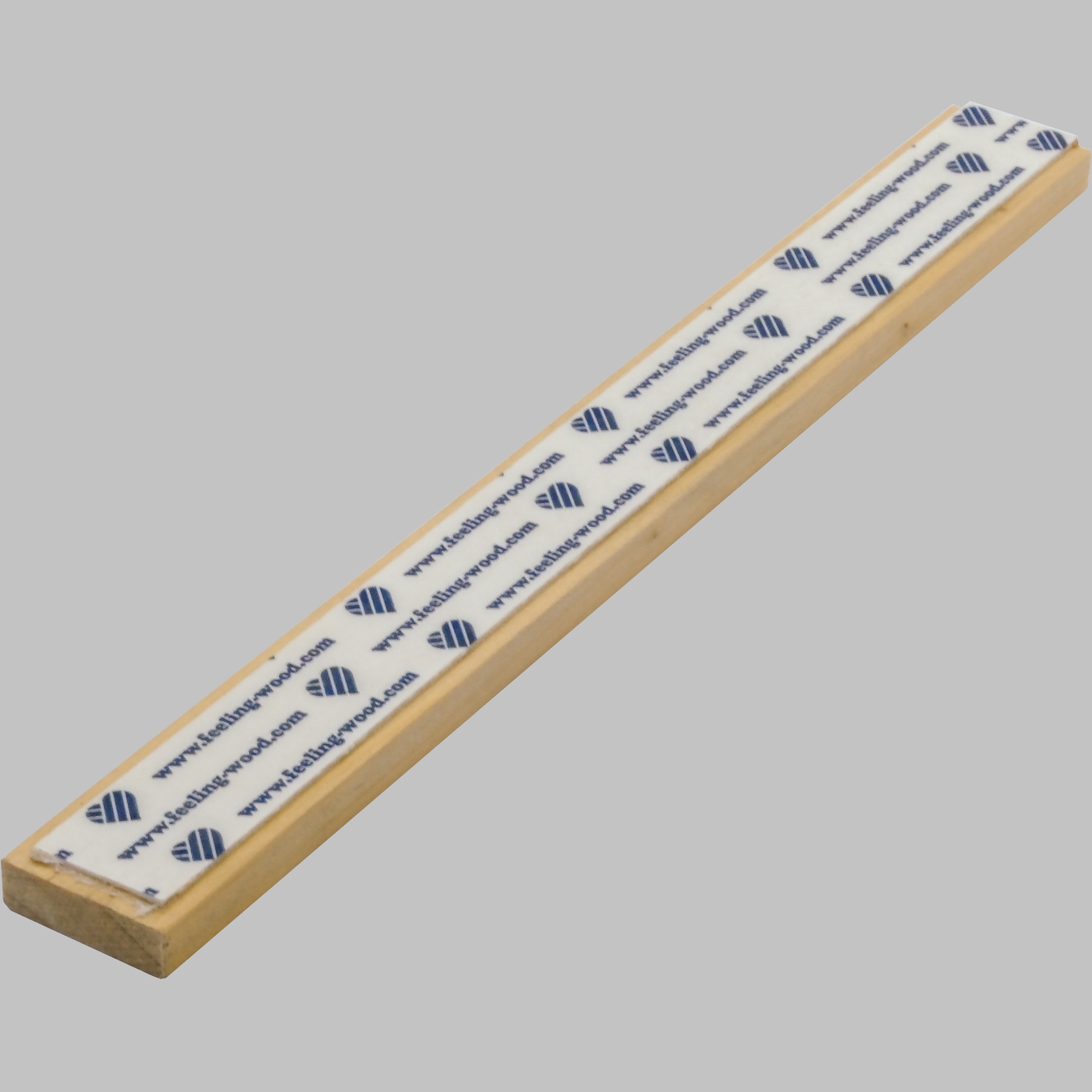 Araucaria Gold Edge Trim